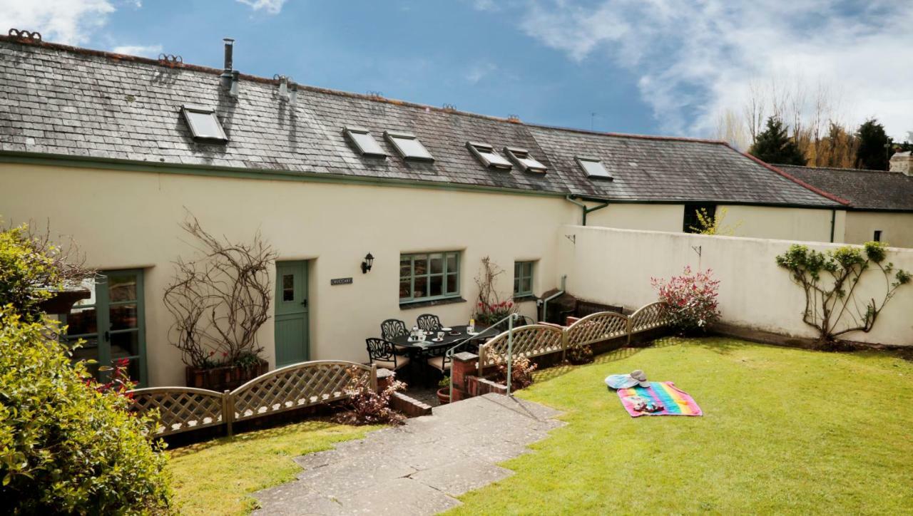 Long Barn Holiday Cottages Newton Abbot Exterior photo