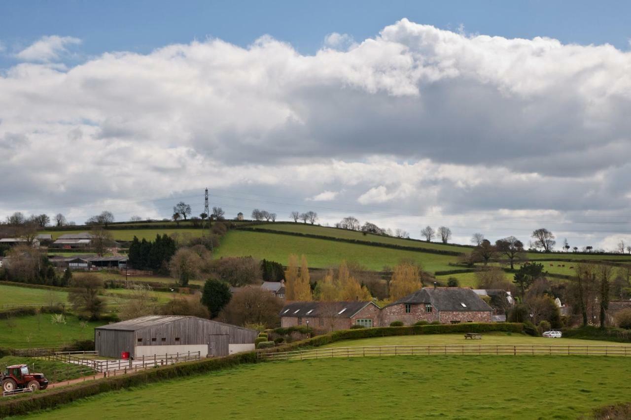 Long Barn Holiday Cottages Newton Abbot Exterior photo